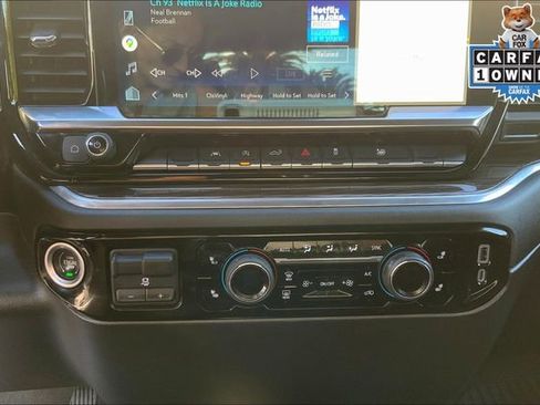 Used 2022 Chevrolet Silverado 1500 LT image 32