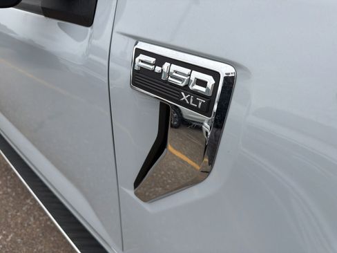 Used 2022 Ford F150 XLT w/ Equipment Group 302A High AWD/4WD image 12