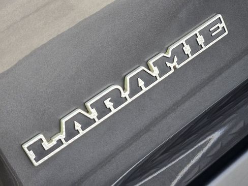 Used 2019 RAM 1500 Laramie image 11