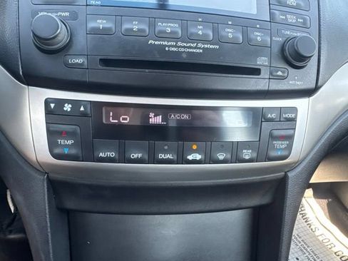Used 2004 Acura TSX FWD image 18