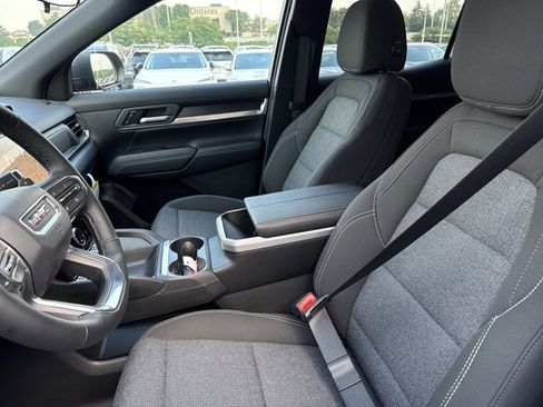 New 2026 GMC Terrain Elevation w/ Black Edition AWD/4WD image 5