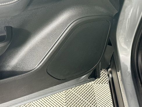 Used 2025 Chevrolet Blazer LT image 26