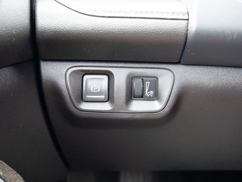 Used 2023 GMC Acadia AT4 w/ Trailering Package AWD/4WD image 11