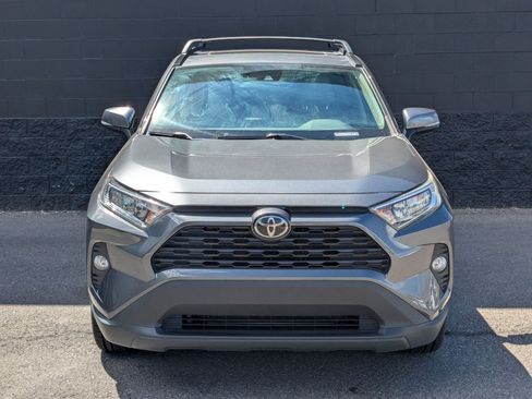 Used 2021 Toyota RAV4 XLE Premium AWD/4WD image 8