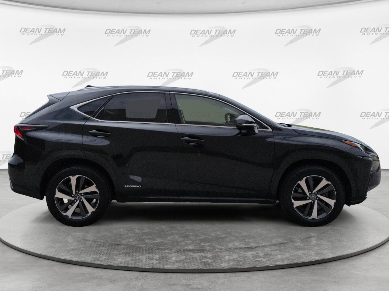 Used 2018 Lexus NX 300h AWD w/ Premium Package image 8