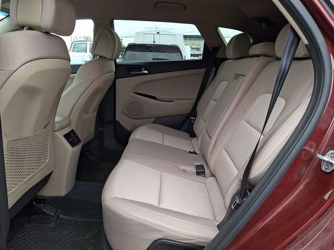 Used 2017 Hyundai Tucson Sport image 12