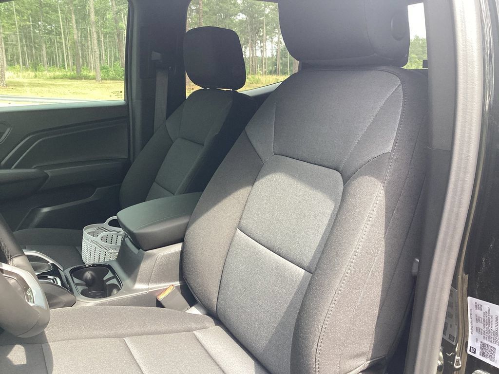New 2026 Chevrolet Colorado W/T w/ WT Custom Package RWD image 14