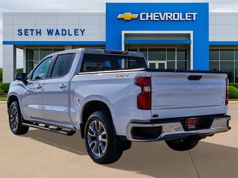 Used 2026 Chevrolet Silverado 1500 LT image 5