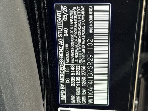 New 2025 Mercedes-Benz C 300 4MATIC Sedan image 17