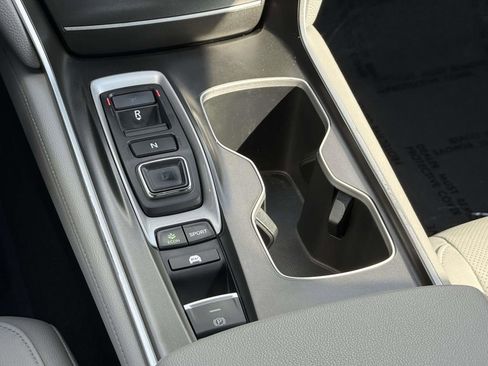 Used 2019 Honda Accord EX-L image 17