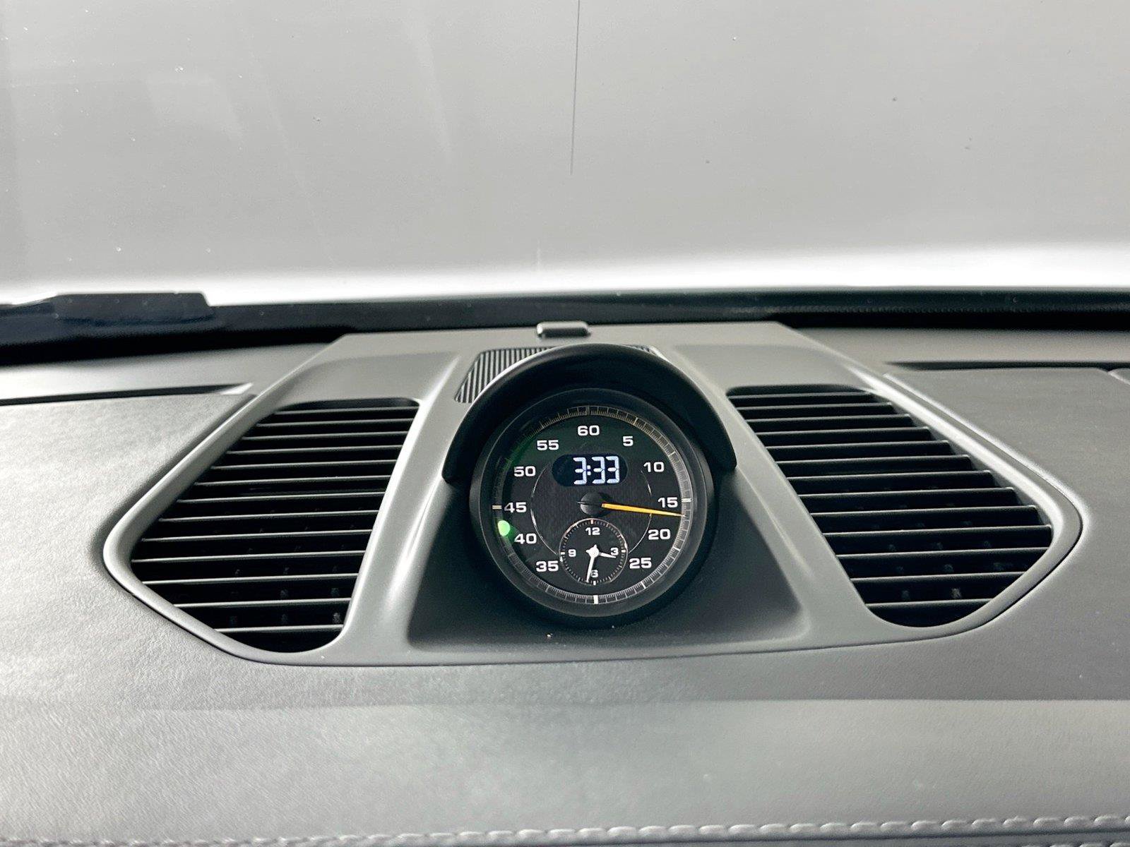 Certified 2015 Porsche 911 GT3 RWD image 24