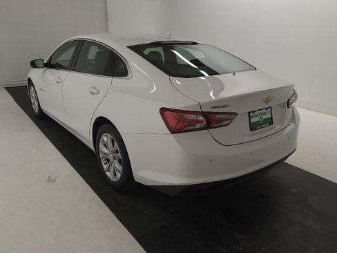 Used 2019 Chevrolet Malibu LT w/ Leather Package FWD image 5