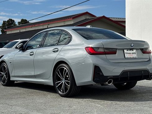 Used 2023 BMW 330e w/ M Sport Package image 6