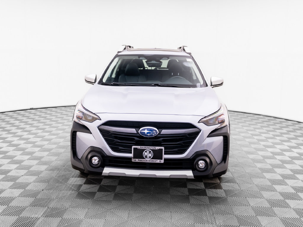 Used 2024 Subaru Outback Touring AWD/4WD image 11