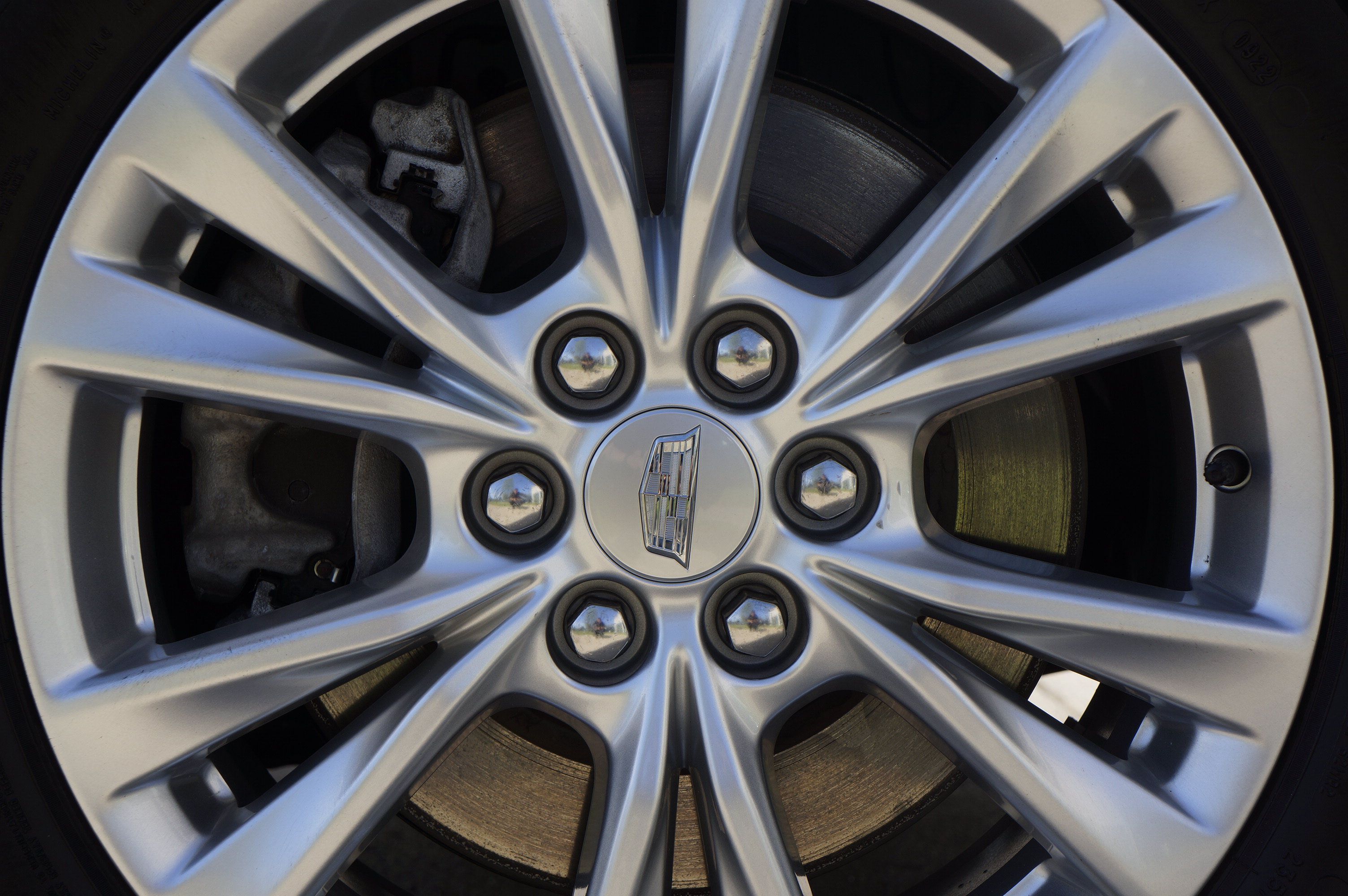 Used 2025 Cadillac XT6 Luxury AWD/4WD image 18