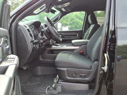 New 2026 RAM 3500 Big Horn AWD/4WD image 13