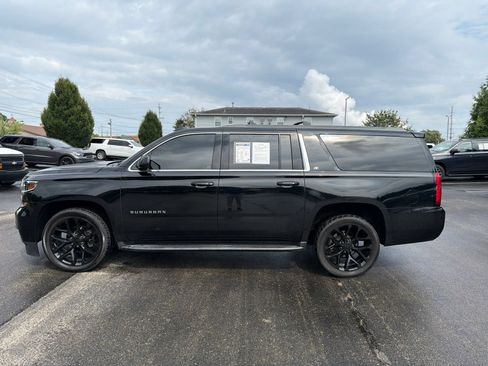 Used 2017 Chevrolet Suburban LT AWD/4WD image 2