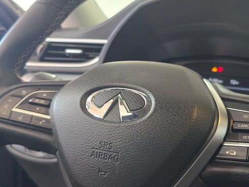 Used 2019 INFINITI QX50 Luxe w/ Navigation Package AWD/4WD image 20