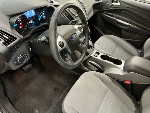 Used 2015 Ford Escape SE image 14