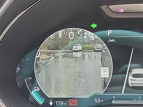 Used 2025 Genesis Electrified GV70 Prestige w/ Prestige Package image 12