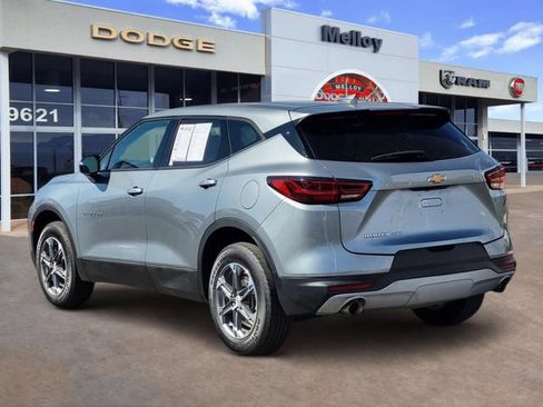 Used 2025 Chevrolet Blazer LT AWD/4WD image 3