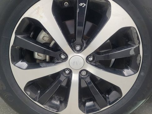 Used 2016 Kia Sorento EX FWD image 31