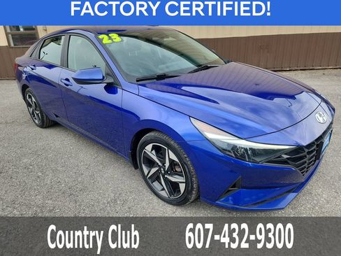 Certified 2023 Hyundai Elantra SEL w/ Convenience Package FWD image 2