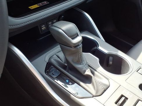 Used 2026 Toyota Highlander XLE AWD/4WD image 31