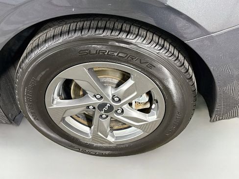 Used 2022 Kia K5 LXS FWD image 31