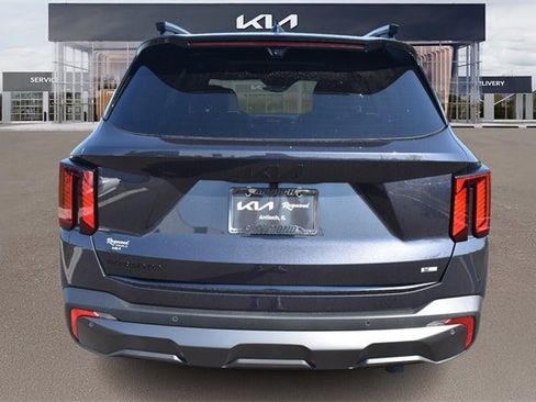 New 2025 Kia Sorento SX Prestige w/ Olive Brown Leather Package image 4