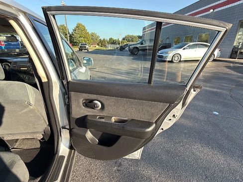 Used 2010 Nissan Versa 1.8 S w/ PWR Plus Pkg image 14