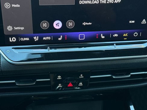 New 2025 Volkswagen GTI SE image 19