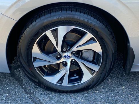 Used 2023 Subaru Legacy Premium image 17