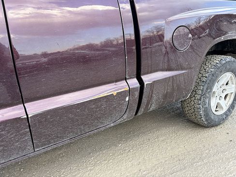 Used 2005 Dodge Dakota SLT w/ Trailer Tow Group image 3