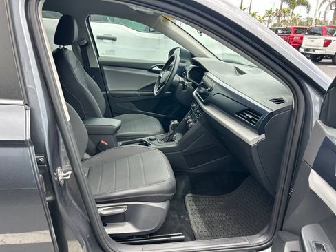 Certified 2022 Volkswagen Taos SE AWD/4WD image 41