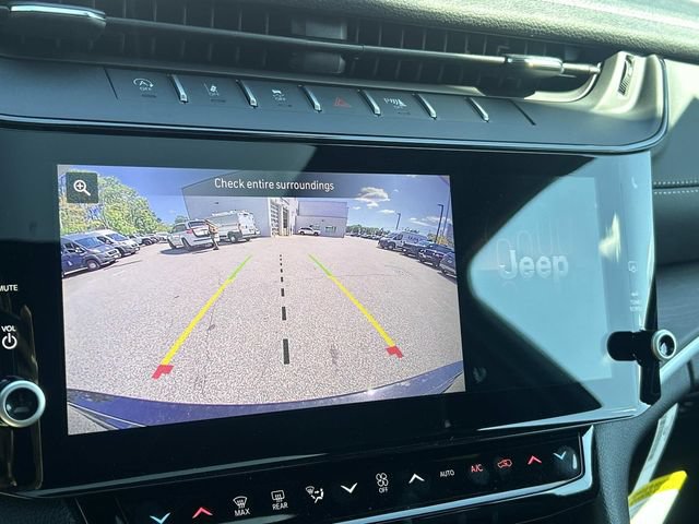 New 2026 Jeep Grand Cherokee Altitude AWD/4WD image 12