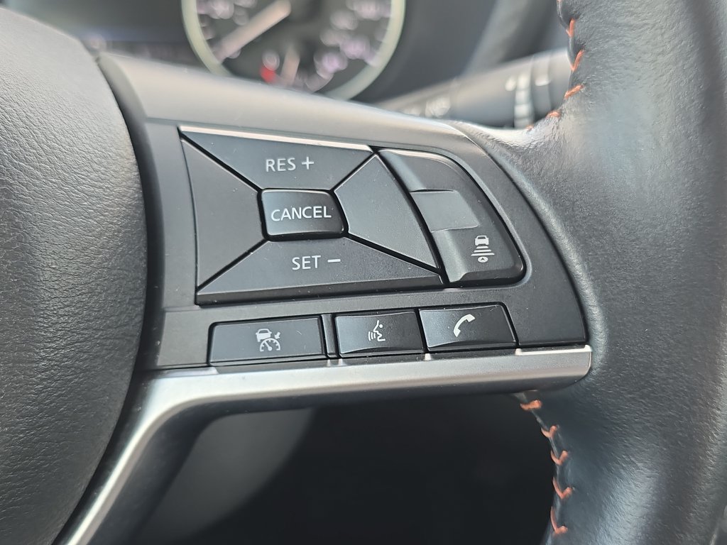 Used 2024 Nissan Sentra SR FWD image 19