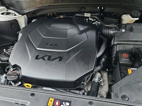 Used 2023 Kia Telluride EX image 29