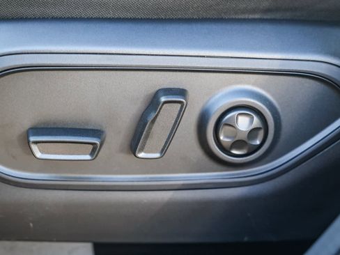 New 2025 Jeep Grand Cherokee Limited image 22