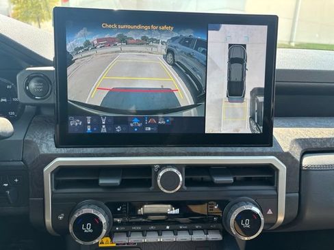 Certified 2024 Toyota Tacoma Limited w/ Limited Package (LT) AWD/4WD image 11