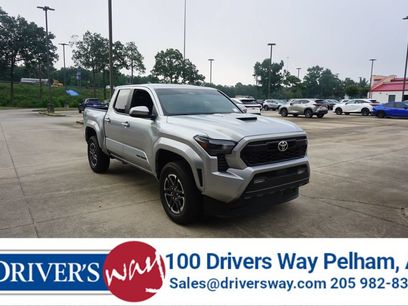 Used 2024 Toyota Tacoma TRD Sport w/ TRD Sport Upgrade Package
