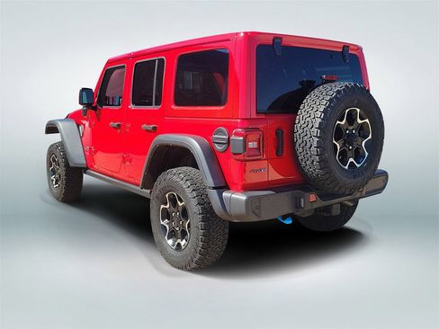 Used 2022 Jeep Wrangler Unlimited Rubicon 4xe w/ Safety Group AWD/4WD image 4
