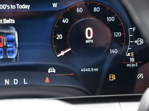 Used 2026 Ford Mustang Premium RWD image 15