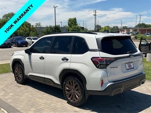 Used 2025 Subaru Forester Sport AWD/4WD image 2
