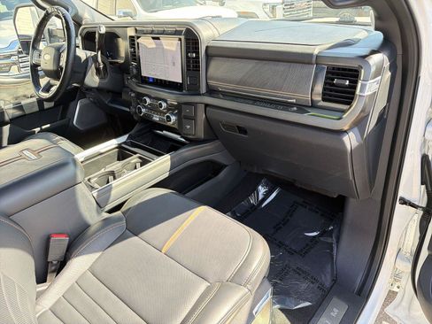 Used 2023 Ford F350 Platinum AWD/4WD image 29