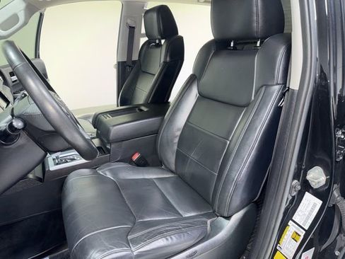 Used 2020 Toyota Tundra SR5 w/ SR5 Leather Package image 12