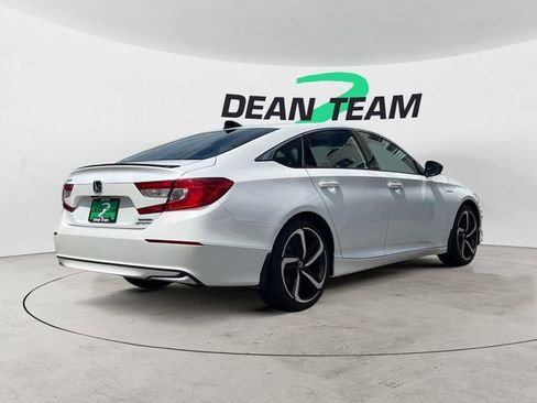 Used 2022 Honda Accord Sport image 9