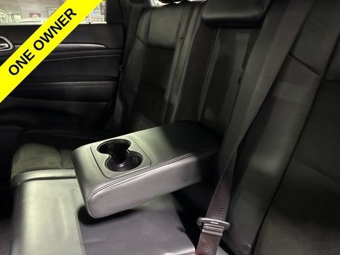 Used 2020 Jeep Grand Cherokee Laredo w/ Laredo X Package AWD/4WD image 31