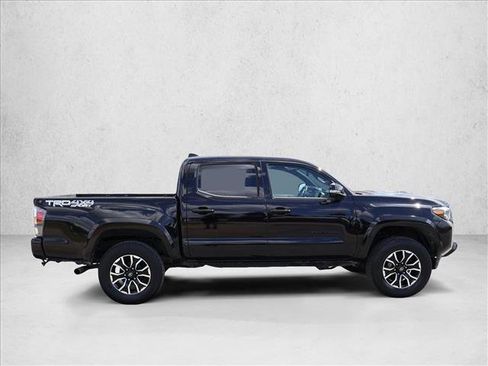 Certified 2023 Toyota Tacoma TRD Sport w/ TRD Premium Sport Package AWD/4WD image 4