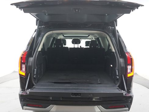 Used 2025 Ford Expedition Max Platinum AWD/4WD image 18